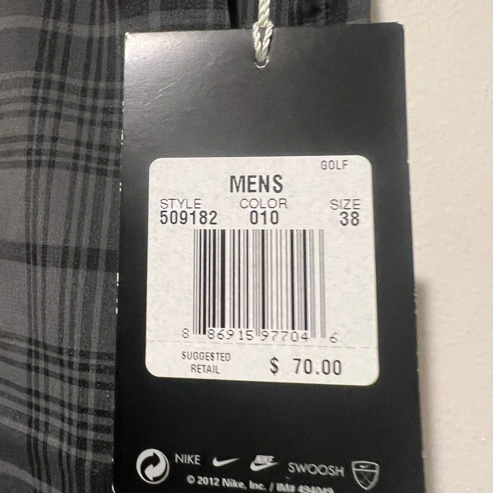 NWT NIKE Golf Tour Performance Black Plaid Men's Shorts Size 38